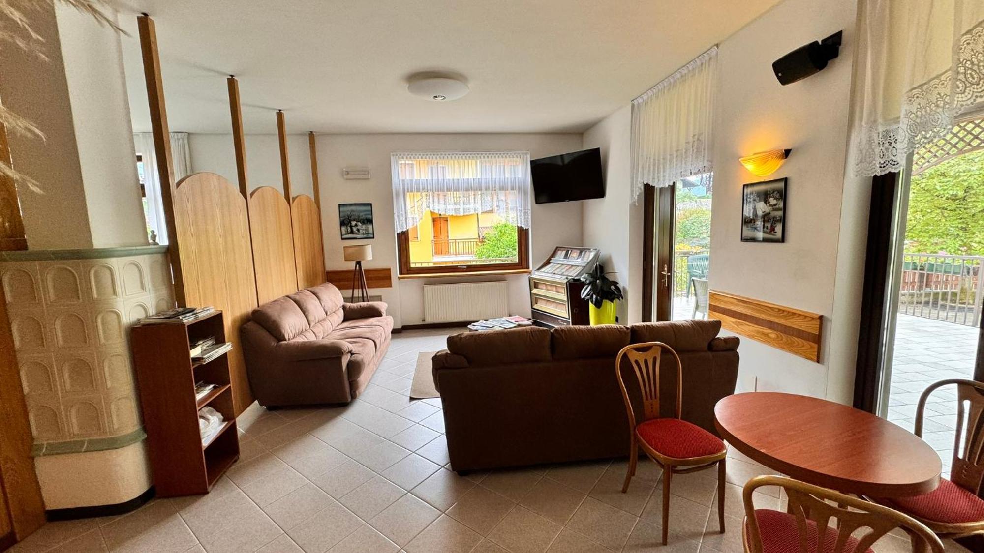 Albergo Stella Alpina Tenno Exterior foto