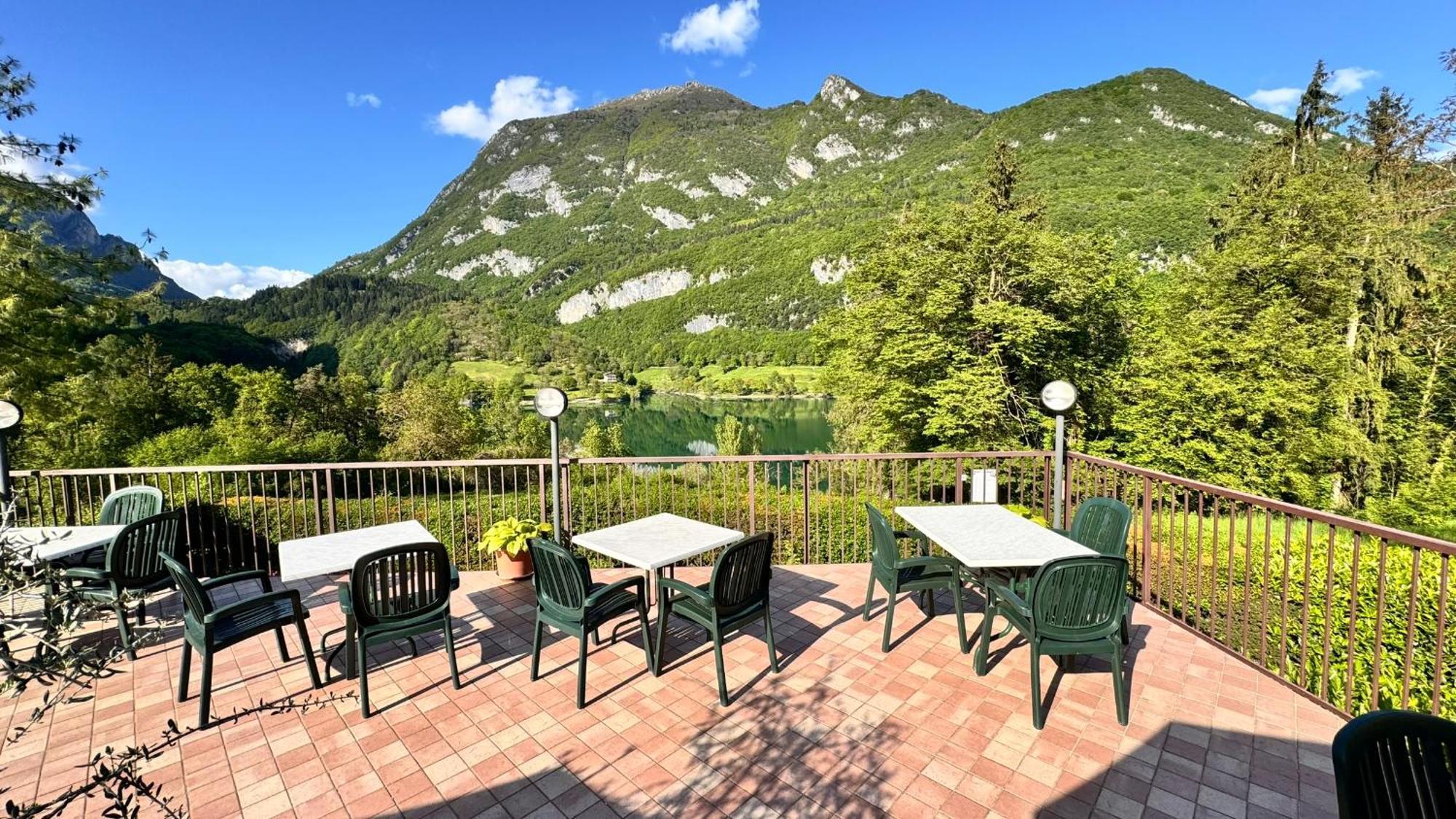 Albergo Stella Alpina Tenno Exterior foto